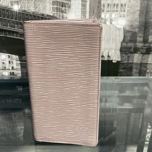 Authentic Rare Louis Vuitton Epi Checkbook Holder Wallet